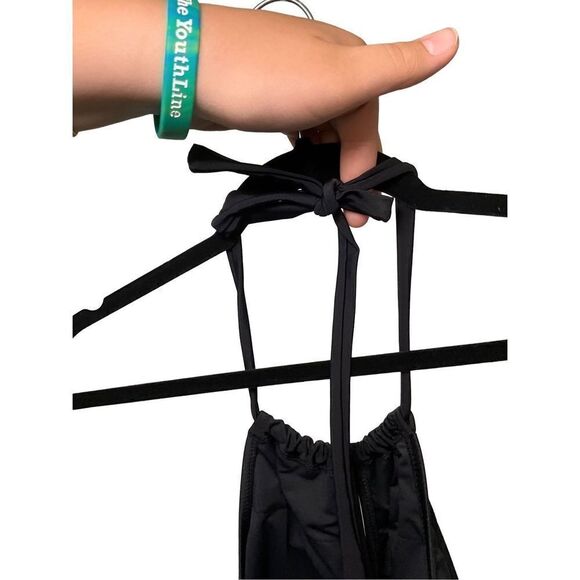 CUPSHE Women's Black Floral Plunging Halter Open Back One Piece Swimsuit - Picture 11 of 11